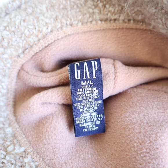 GAP Fuzzy Boucle Bucket Hat - Picture 5 of 7